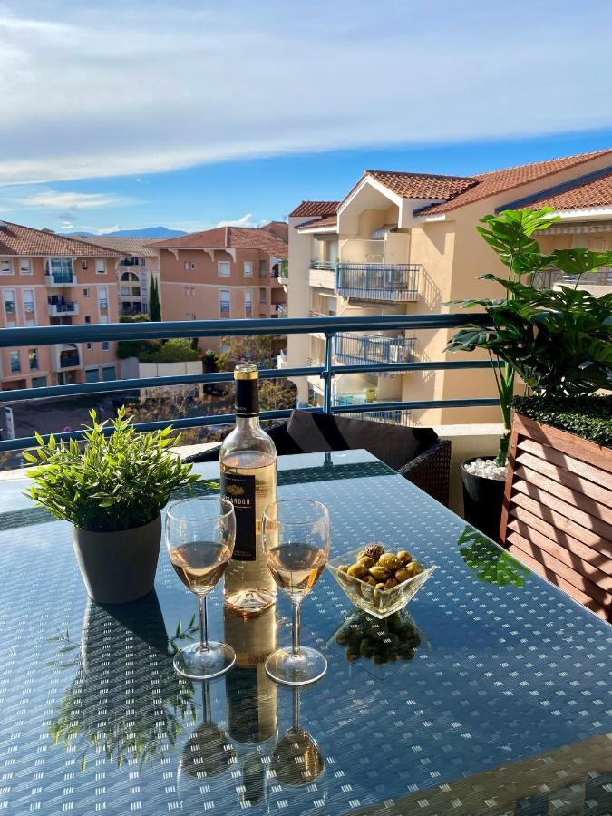 Port-Frejus, Le Paladien, Appartement 2 Pieces Climatise, Terrasse & Parking מראה חיצוני תמונה