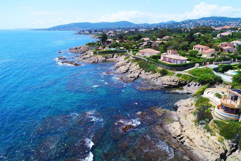 Port-Frejus, Le Paladien, Appartement 2 Pieces Climatise, Terrasse & Parking מראה חיצוני תמונה