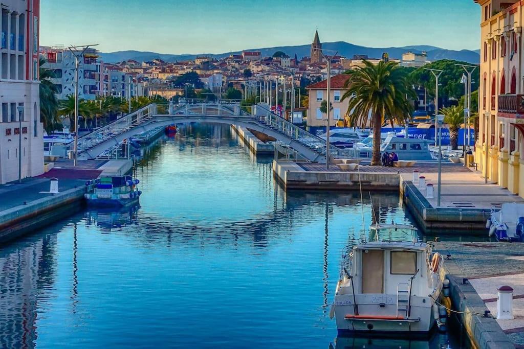 Port-Frejus, Le Paladien, Appartement 2 Pieces Climatise, Terrasse & Parking מראה חיצוני תמונה